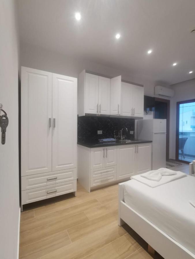 Hola Rooms Ksamil Exterior photo