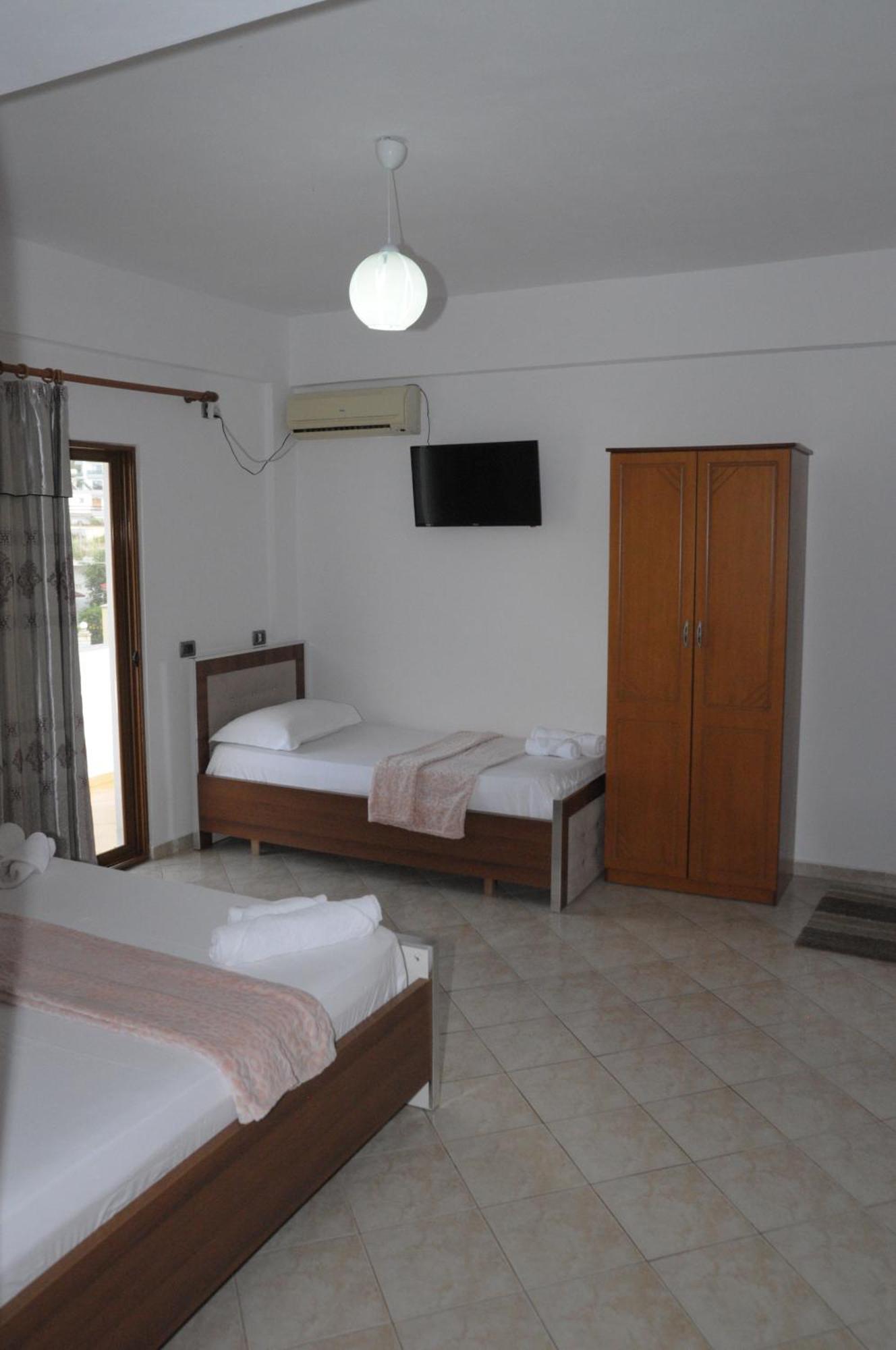 Hola Rooms Ksamil Exterior photo