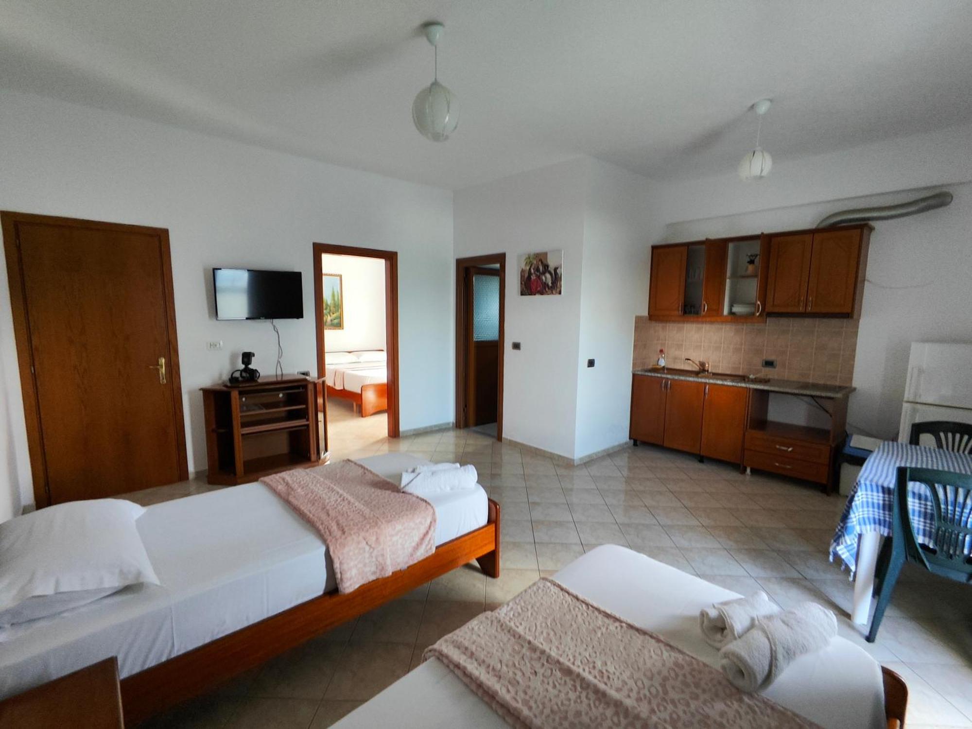 Hola Rooms Ksamil Exterior photo