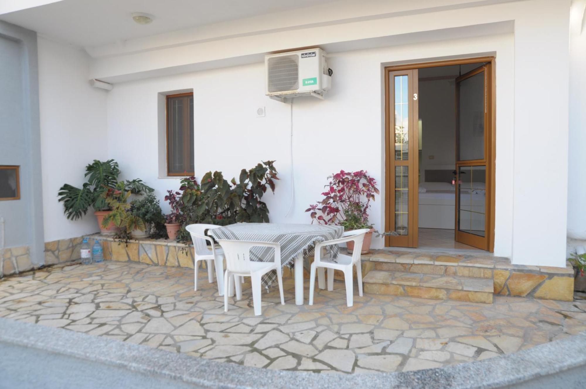 Hola Rooms Ksamil Exterior photo