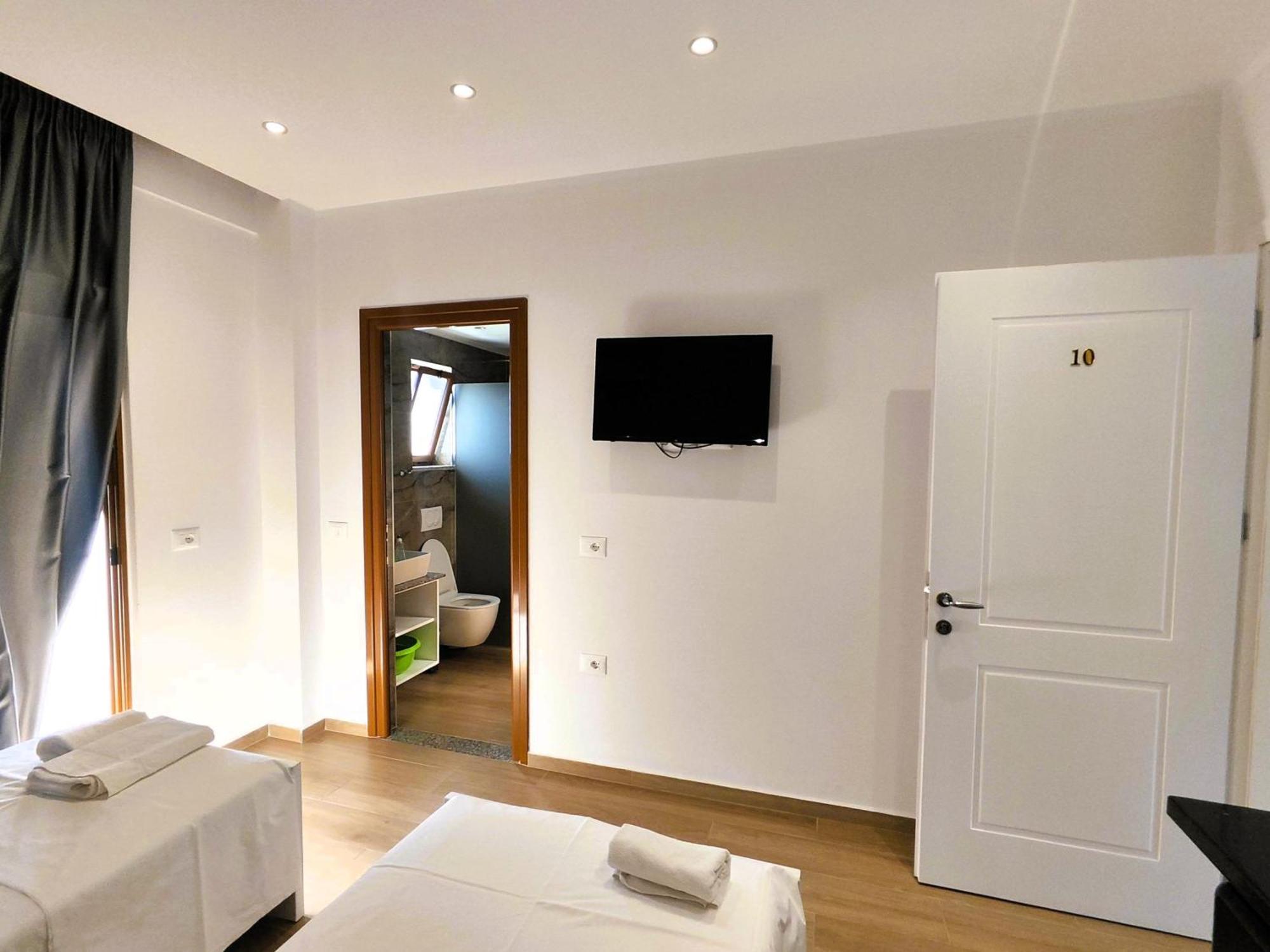 Hola Rooms Ksamil Exterior photo